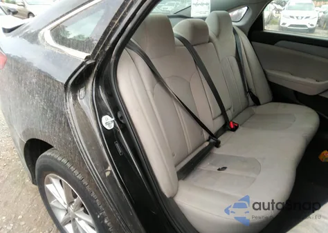 2019 Hyundai Sonata Se z USA, uszkodzony, nr VIN 5NPE24AF7KH793359